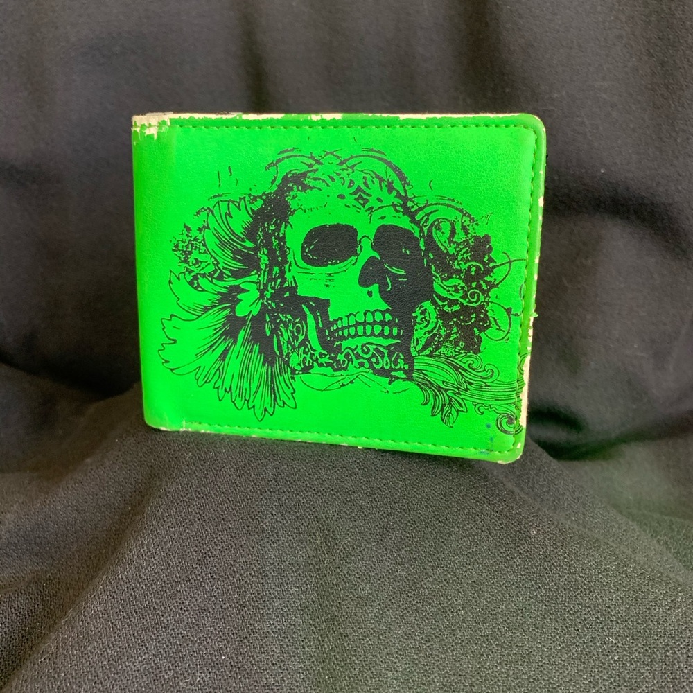 Wallet - Picture 1 of 8
